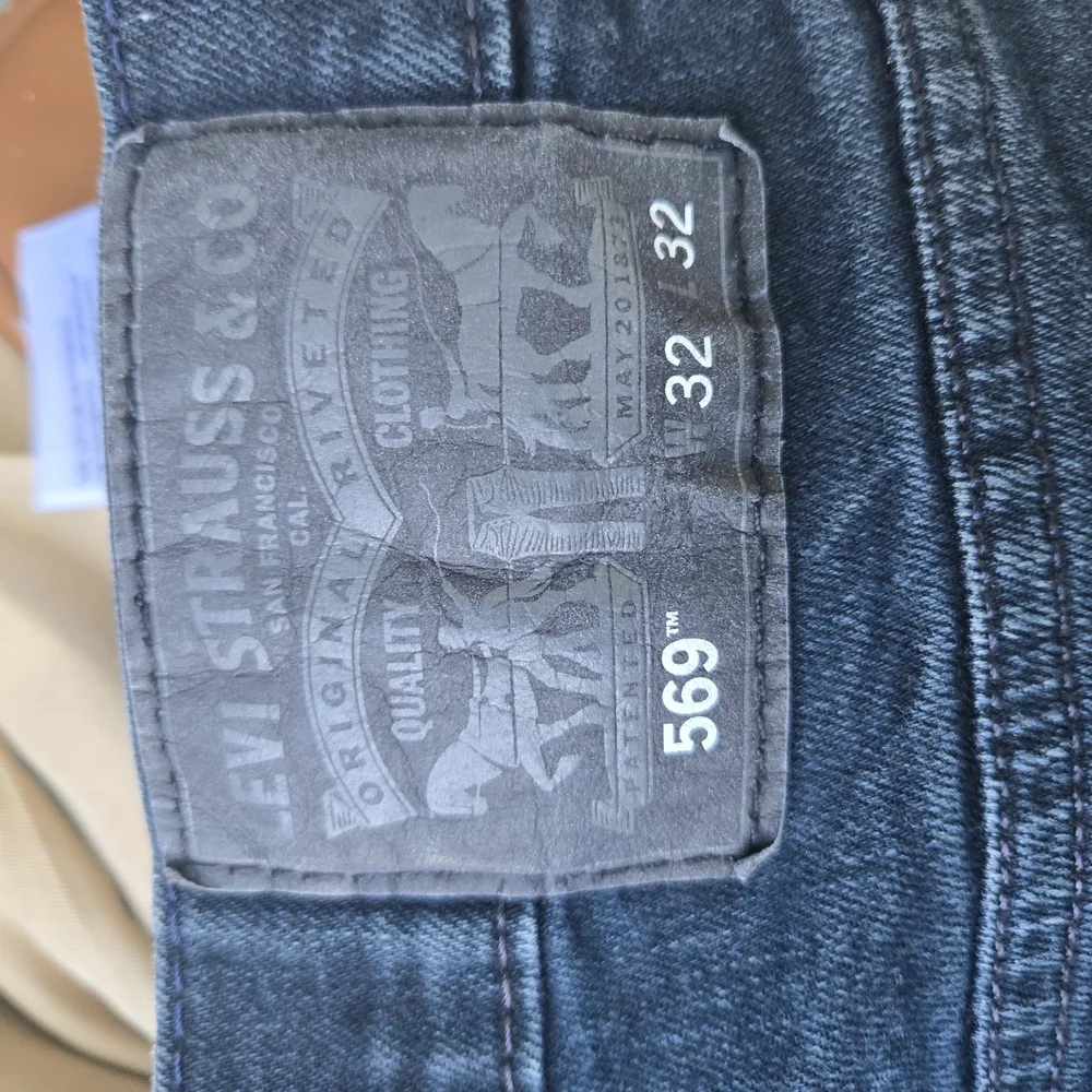 Levi's Men's Straight Jeans in Deep Blue